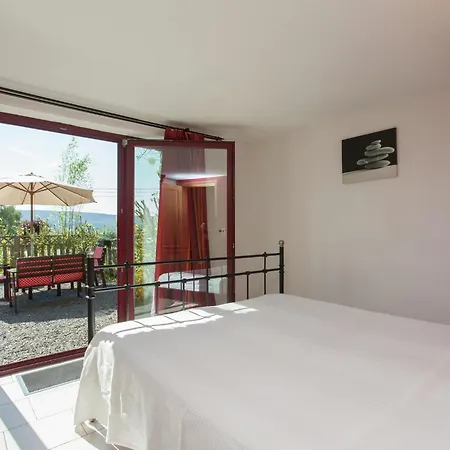 شقة Cozy Nature Escape, *